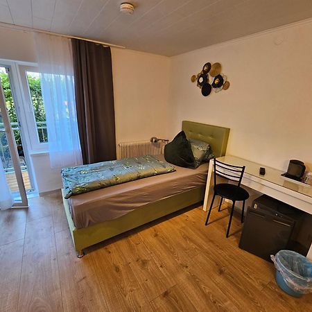 Pension Waldesruh Фельден-ам-Вёртер-Зе Экстерьер фото