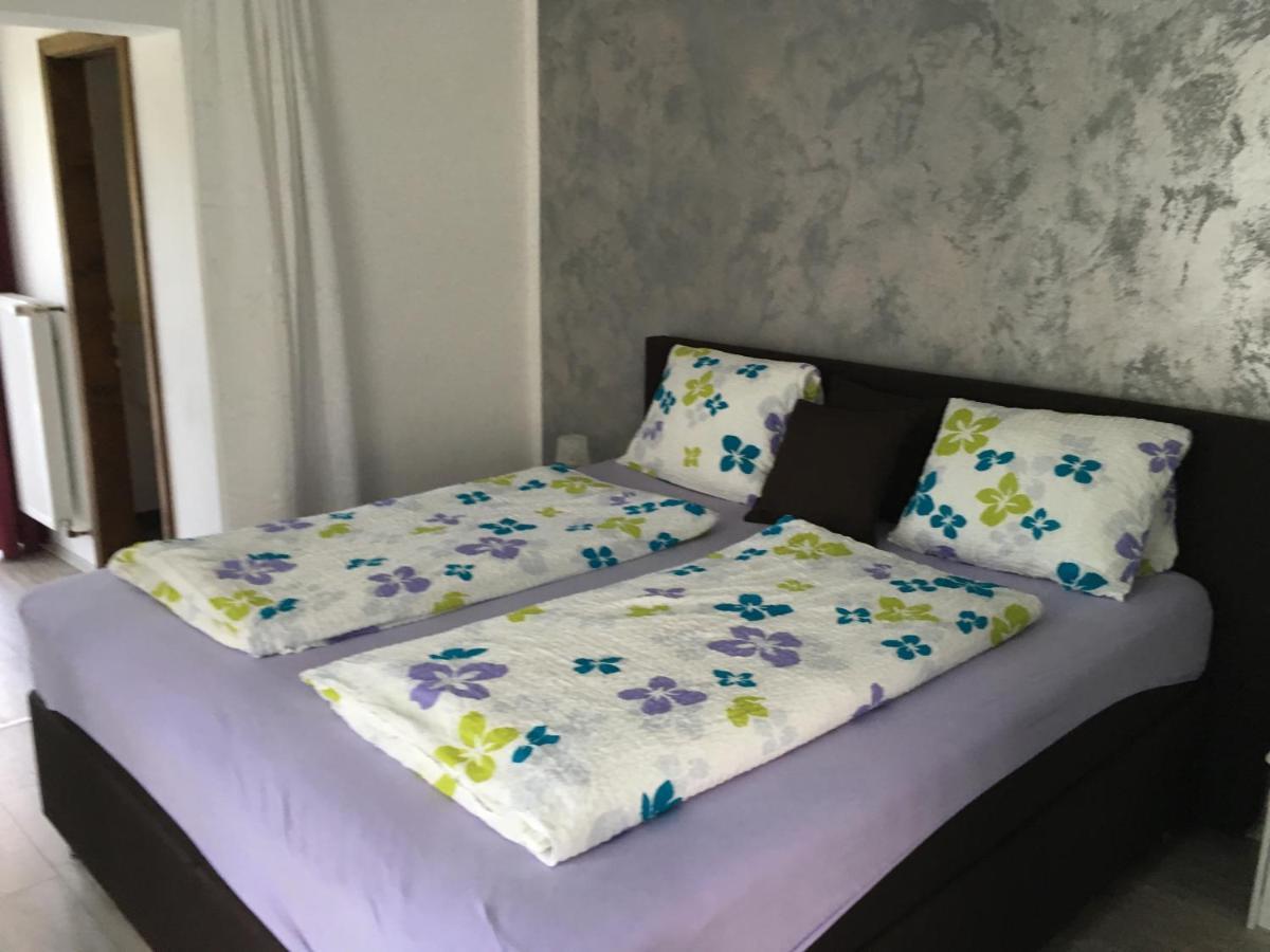 Pension Waldesruh Фельден-ам-Вёртер-Зе Экстерьер фото