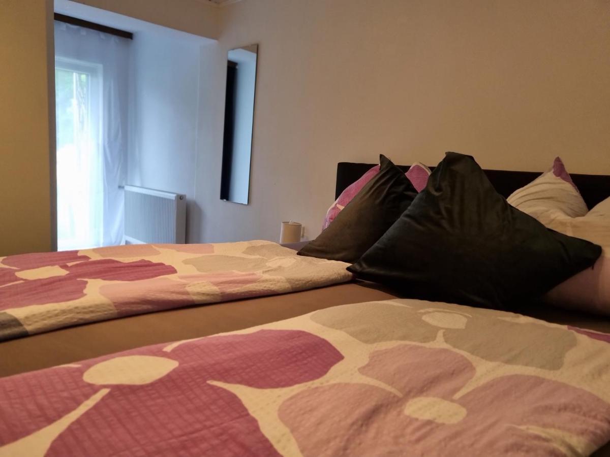 Pension Waldesruh Фельден-ам-Вёртер-Зе Экстерьер фото