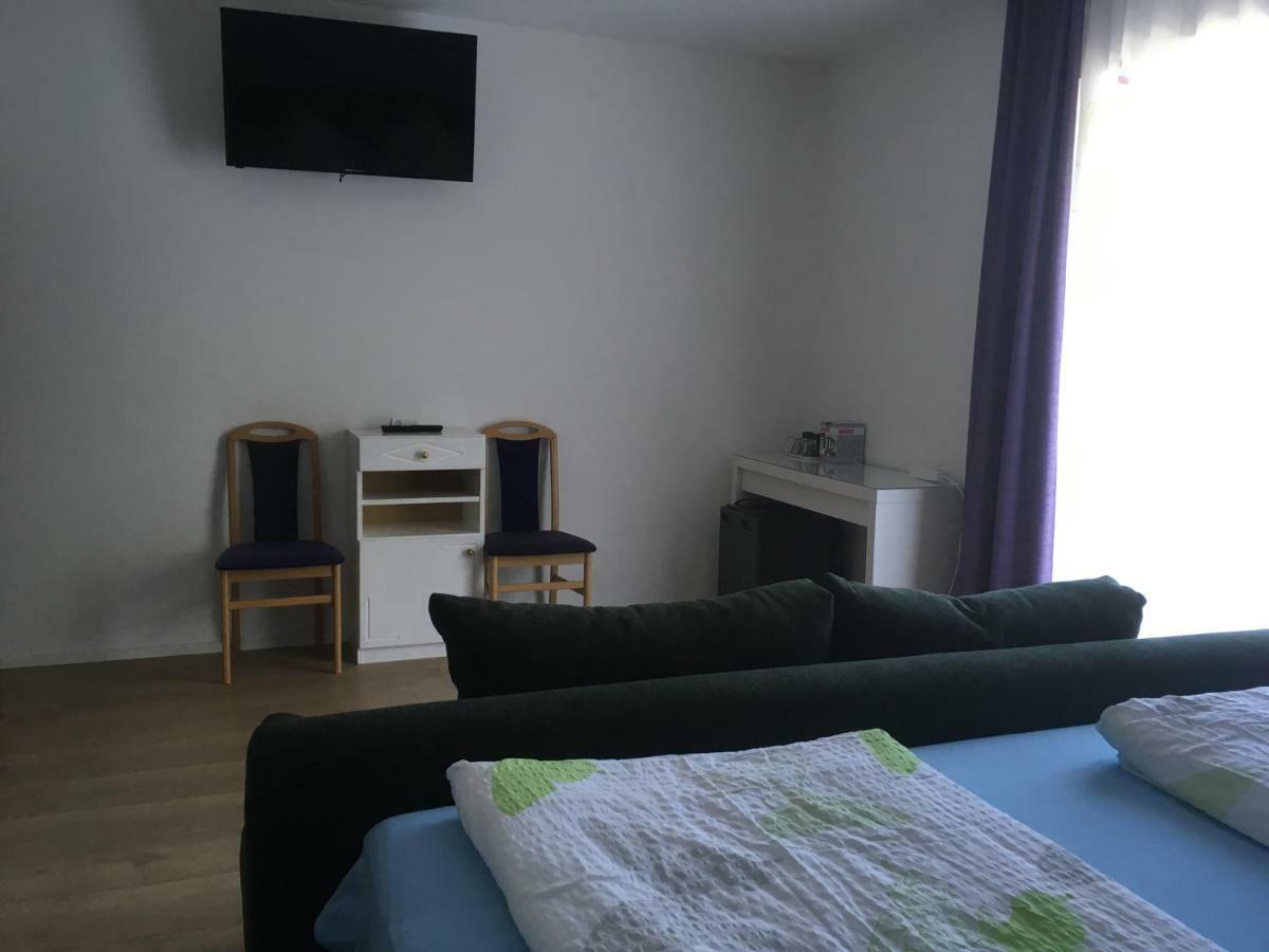 Pension Waldesruh Фельден-ам-Вёртер-Зе Экстерьер фото